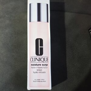 Clinique Moisture Surge Hydrating Lotion